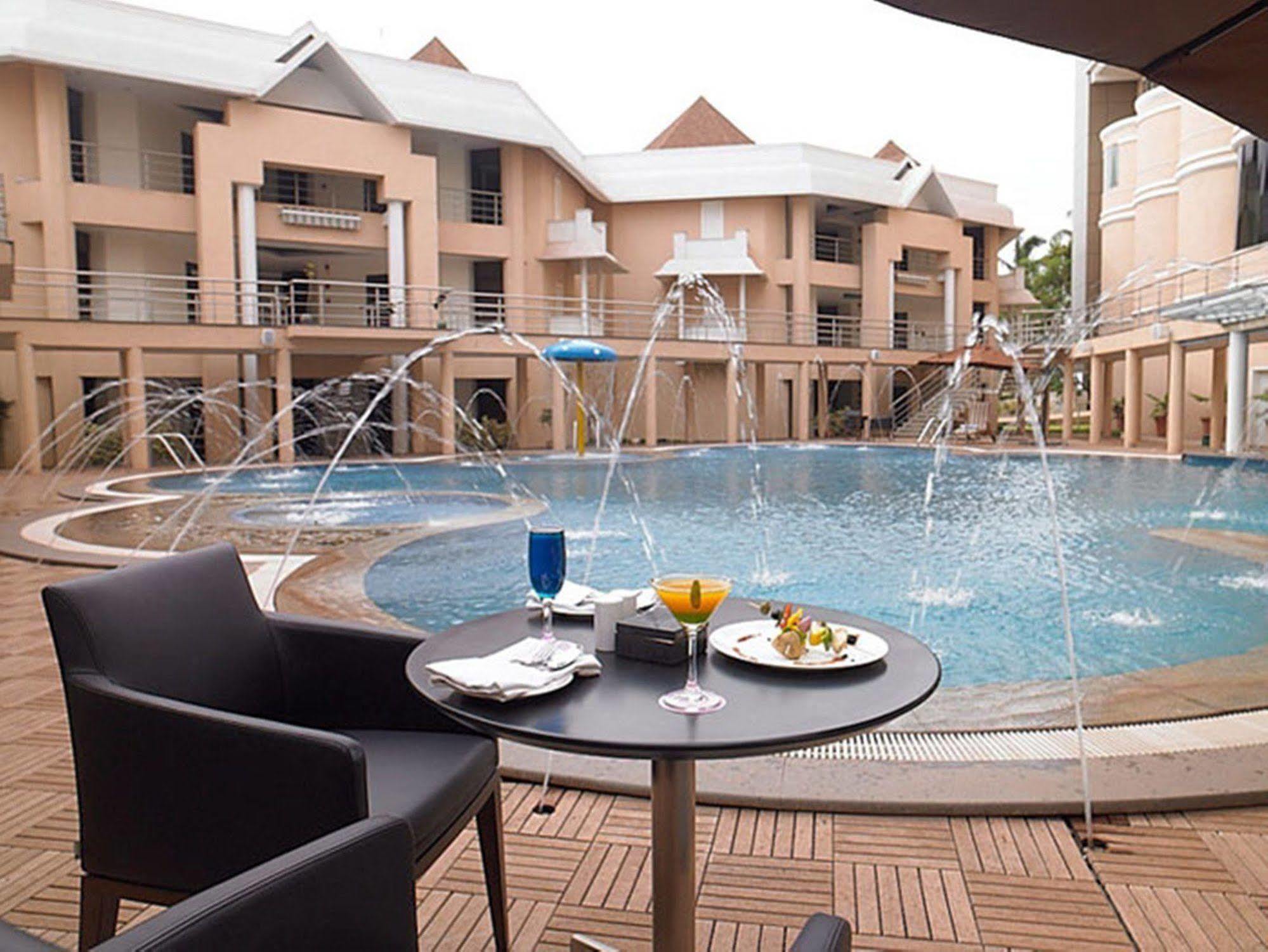 Royal Orchid Central Kireeti Hampi, Hospet Exterior photo